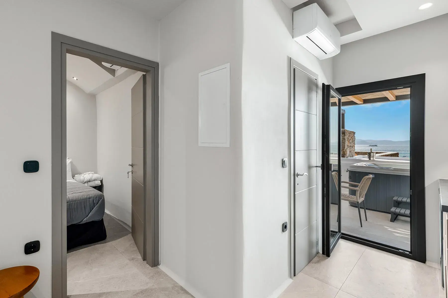 Petite Suite Sea View with Private Jacuzzi